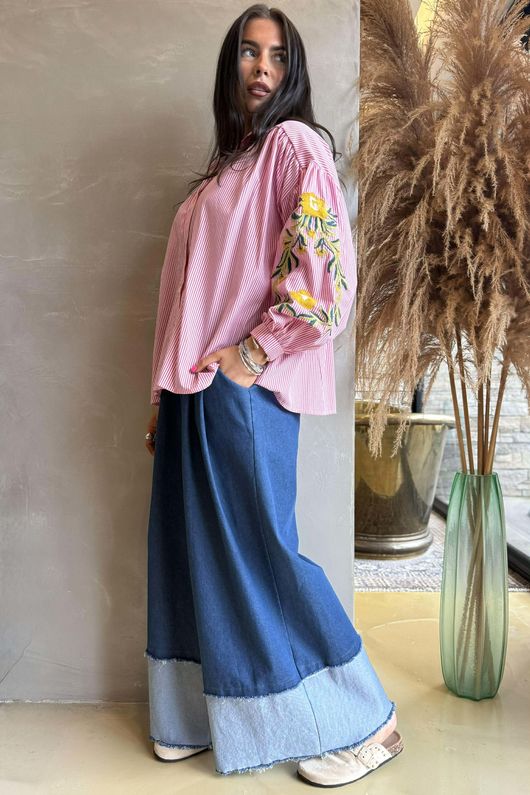 Hutton Crewel Work Shirt Soft Red